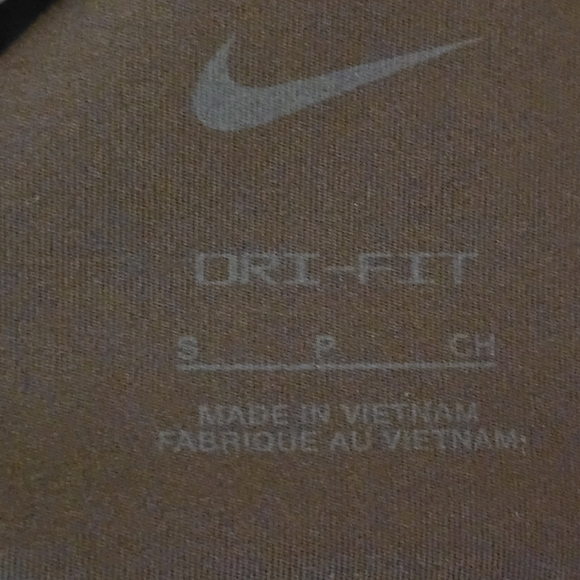 Nike Women's Burgundy Leggings - Picture 8 of 10
